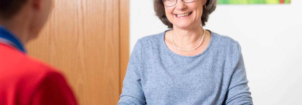 Claudia Berther in einer Beratung